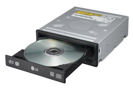 LG SuperMulti DVD povyšuje na SATA a uvádí model GSA-H30N