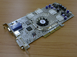 Dáma z kufříku...