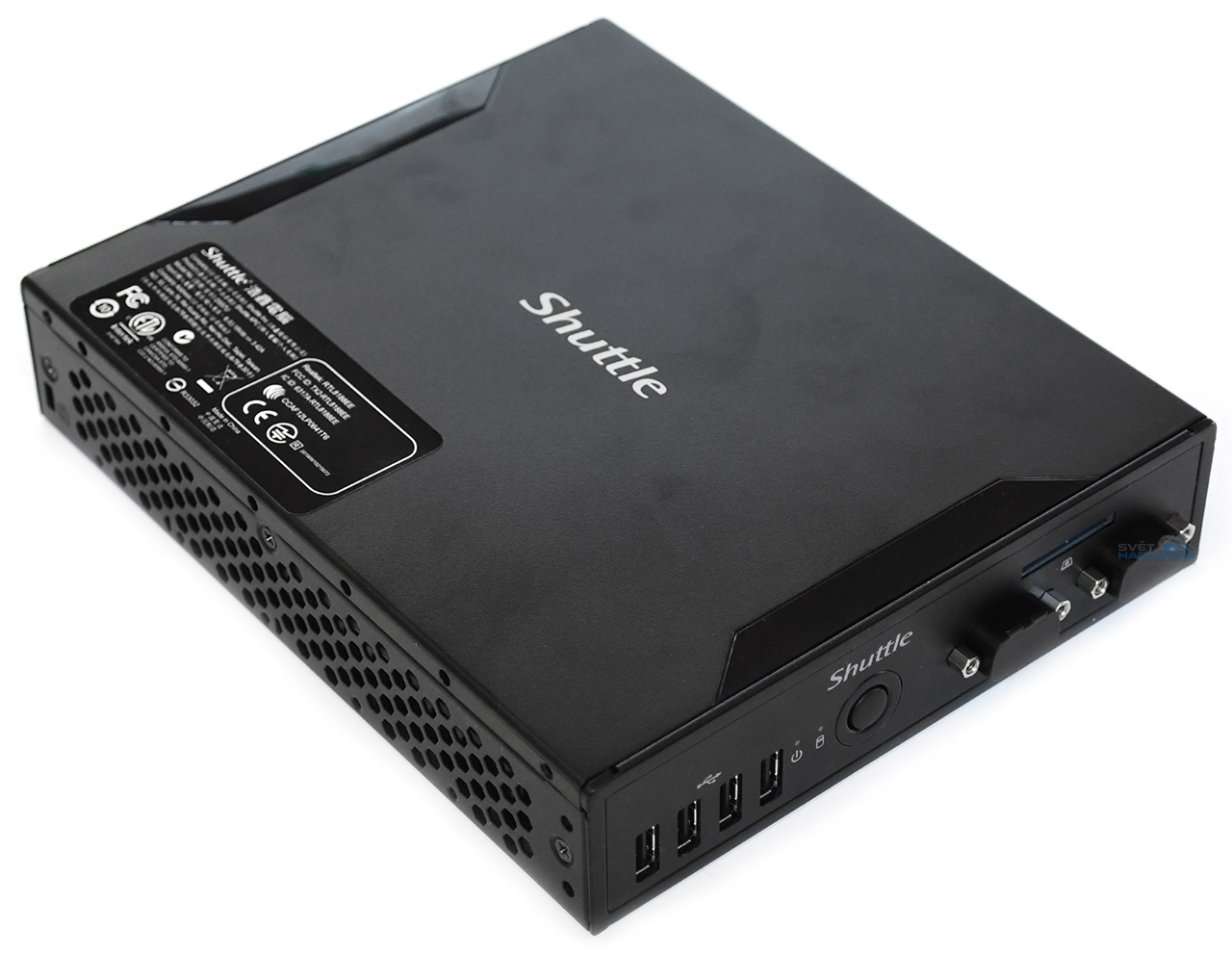 Shuttle DS57U: barebone s Broadwell pro kutily