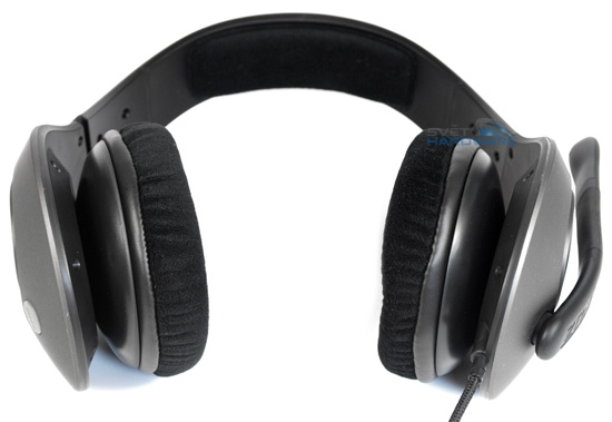 CM Storm Sonuz: mohutné tělo i basy