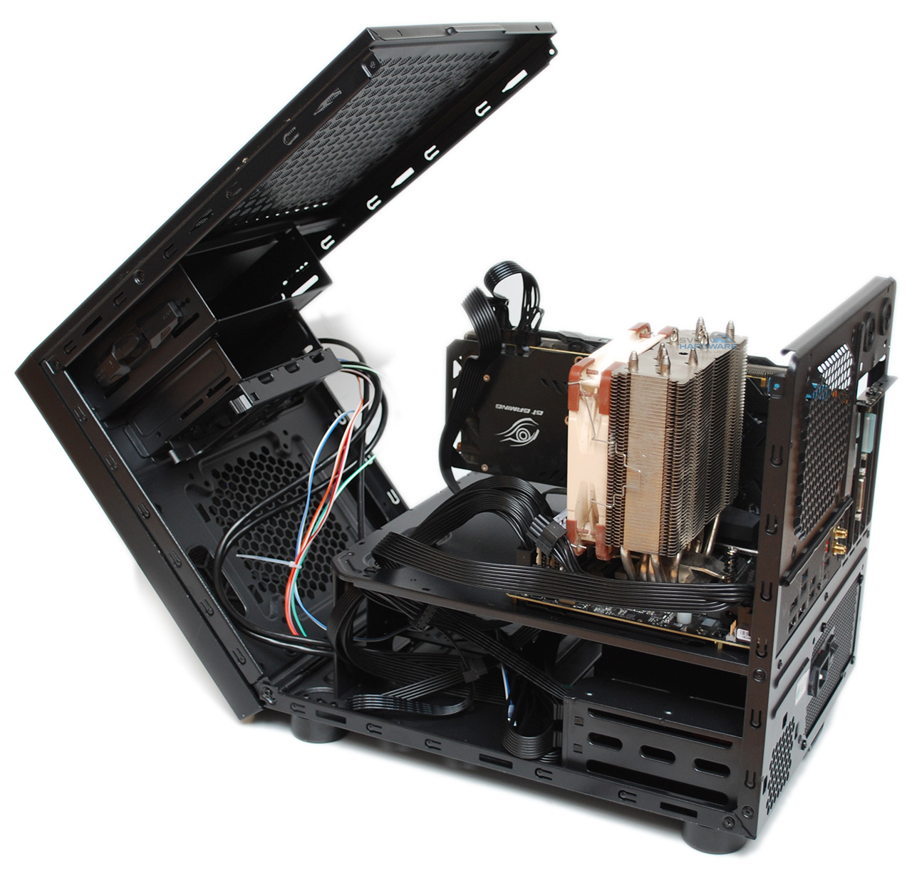 Chieftec CI-02B-OP: kostka pro herní sestavy