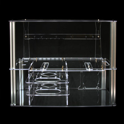 Scythe odhalil skřín vyrobenou pouze z plexi