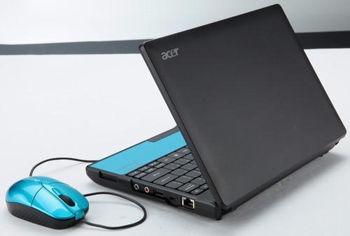 Acer Aspire One: netbook místo učebnic