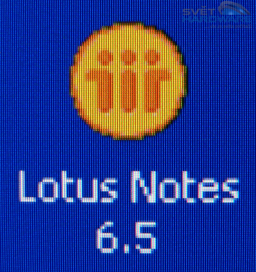 Širokoúhlý všeuměl - Samsung 215TW