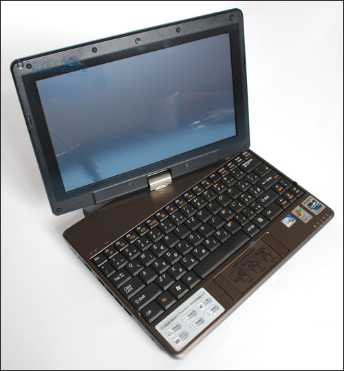 Gigabyte T1028X a M1022M: speciální netbooky