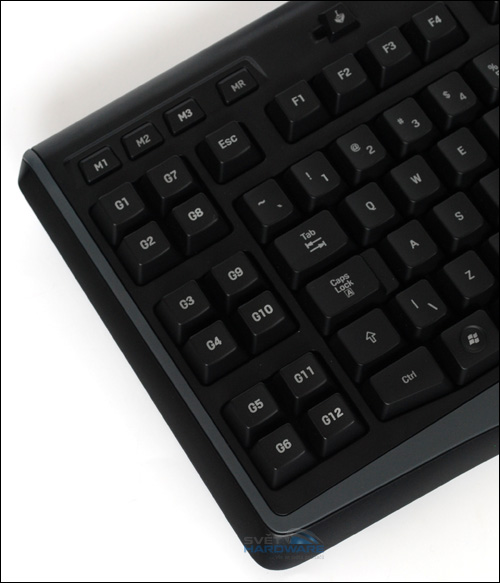 Trio herních klávesnic v akci