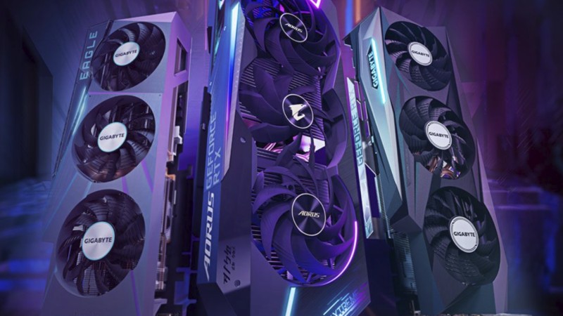 Unikly fotky GeForce RTX 4090 od Gigabytu a Zotacu, mají až 4slotové chladiče