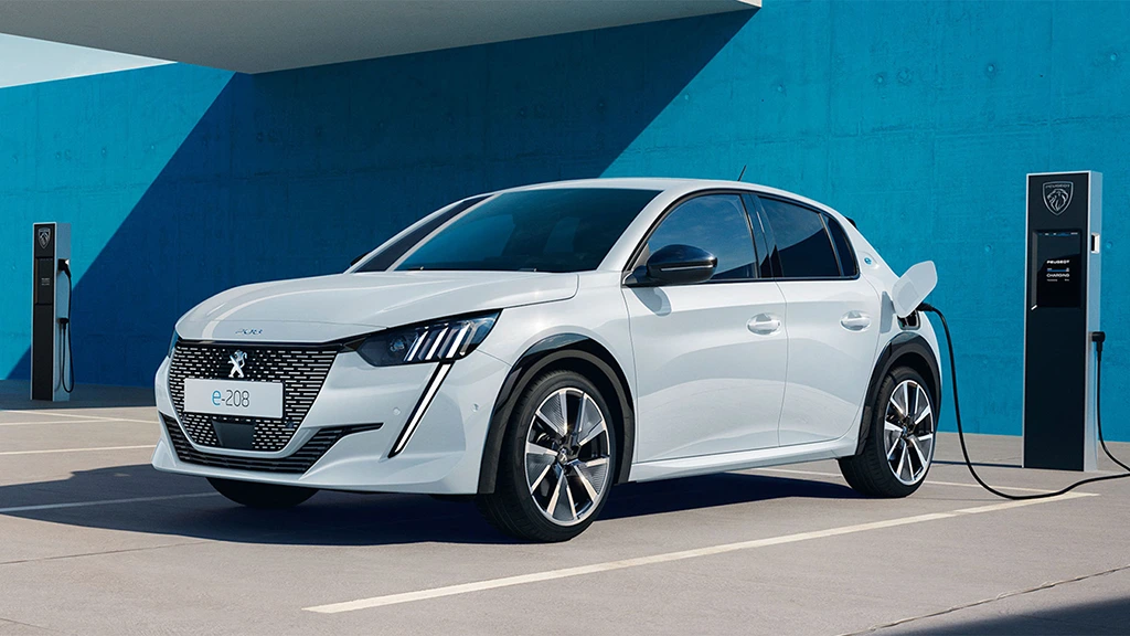 Peugeot e-208