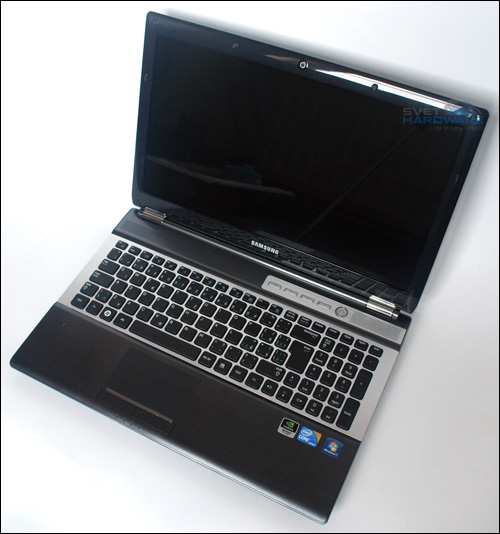 Samsung RF510: multimédia především