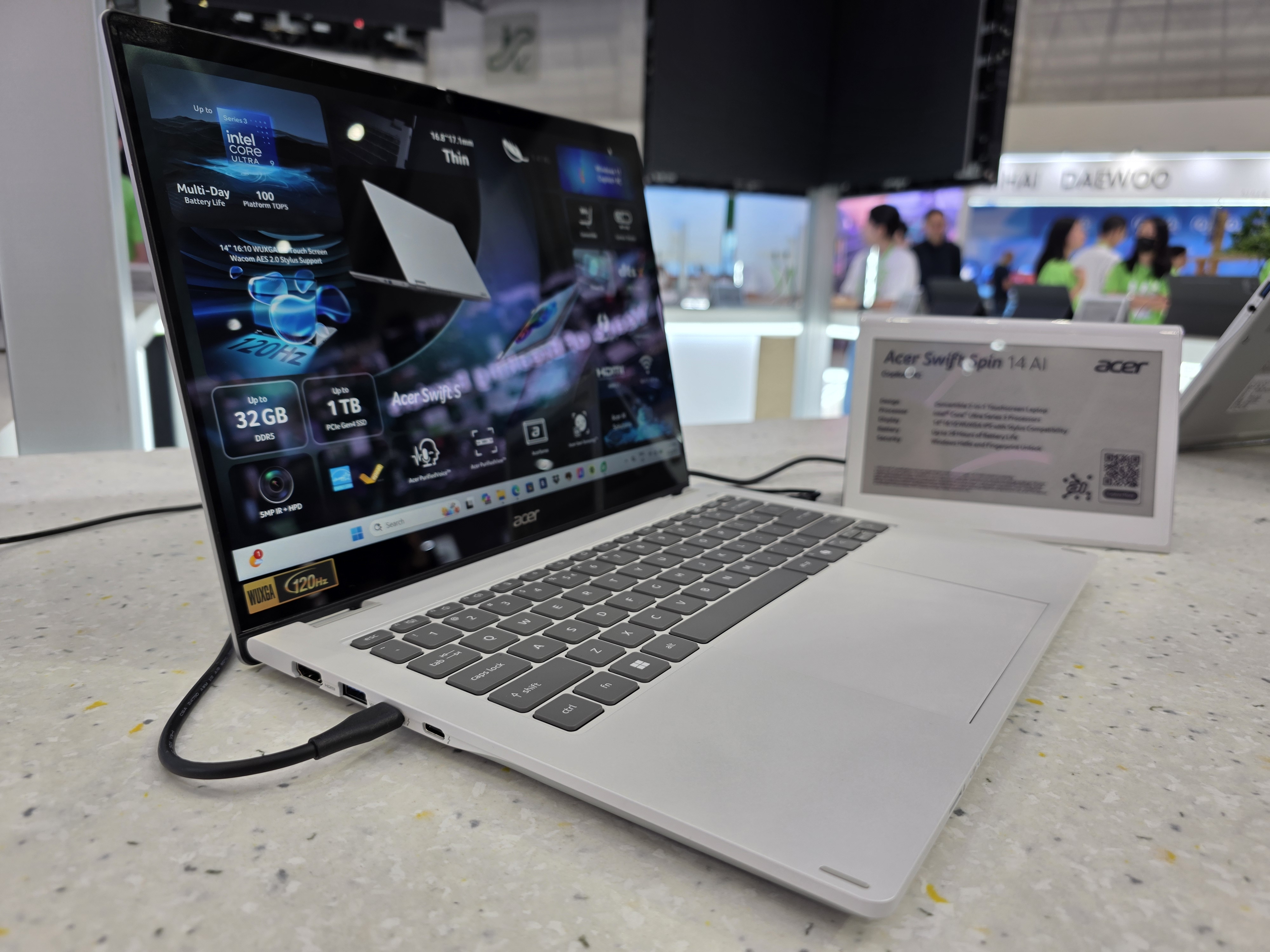 Acer Swift Spin 14 AI