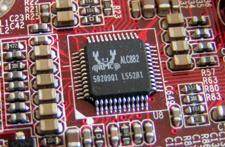 Foxconn 975X7AA - vstup na scénu OC?