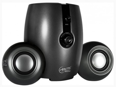 Arctic si připravil čtyři 2.1 reprosoustavy