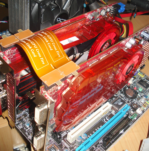 Radeony HD 3870 a 3850 společně v CrossFire otestovány