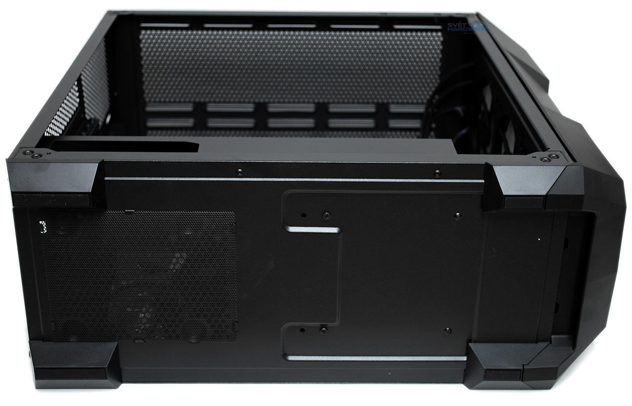 CM MasterBox TD500 Mesh: elegantní a prostorná