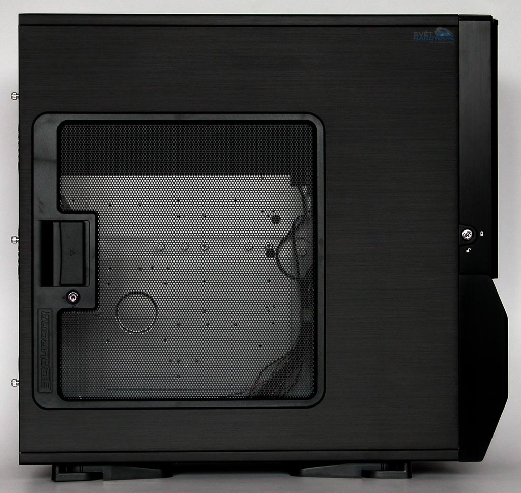 Gigabyte 3D Aurora 570: hliníkový titán