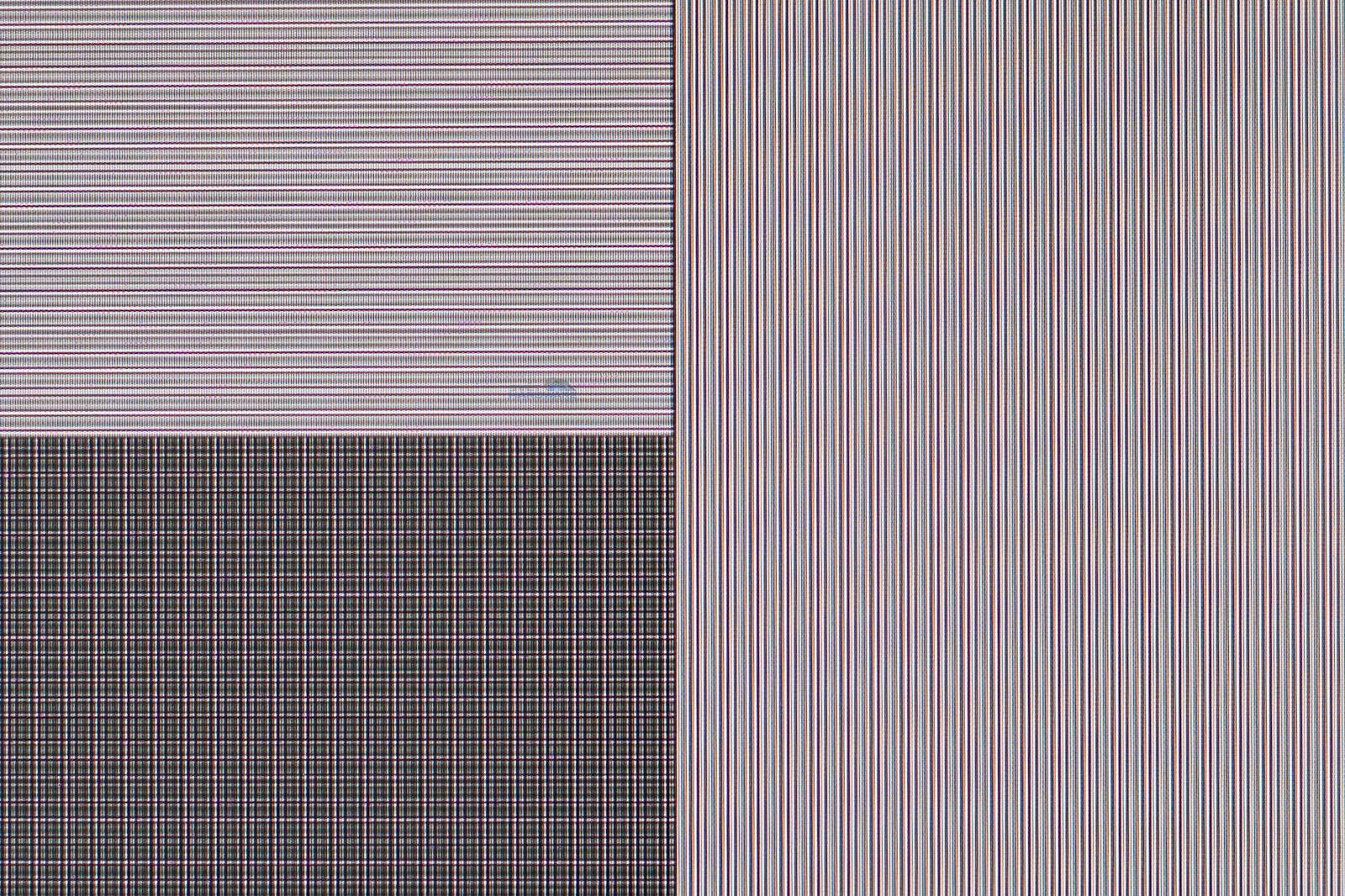 AOC d2757Ph: Designovka s 3D