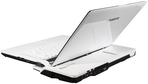 Notebook Gigabyte s externí grafickou kartou