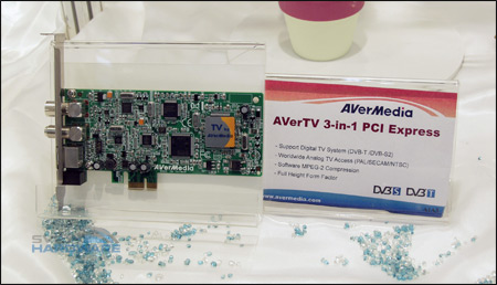 CeBIT 2007 skrze hledáček Světa hardware