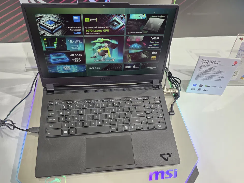 MSI Cyborg 15 Max