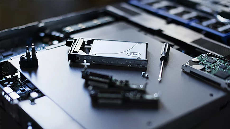 Britští regulátoři chtějí prozkoumat prodej Intel NAND Flash firmě SK Hynix