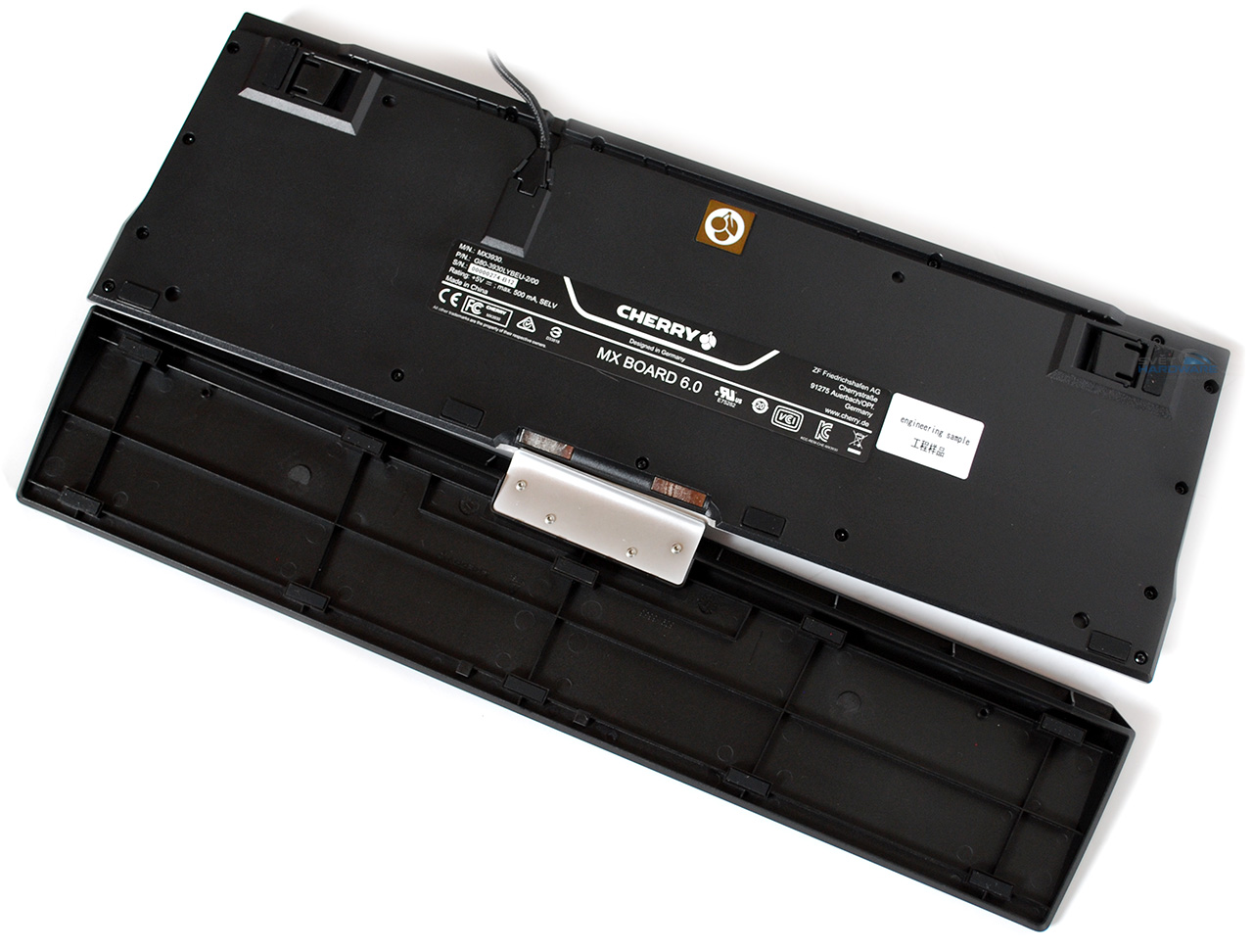 Cherry MX Board 6.0: mechanika s 1ms odezvou