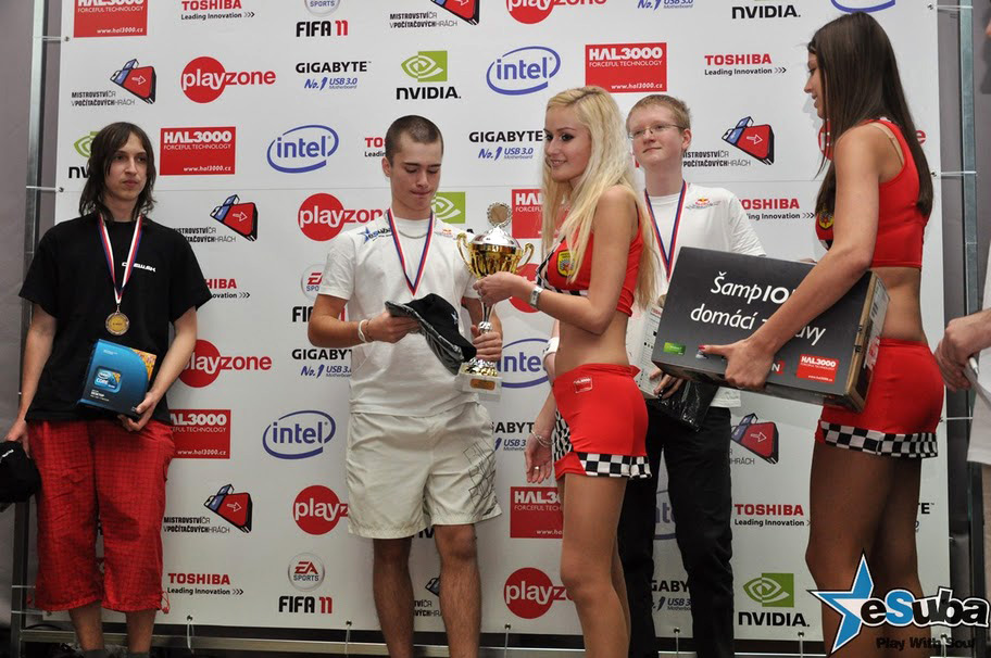 Mistrovství ČR v PC hrách: souboje o 260 000 Kč a úspěchy eSuby