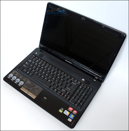 Lenovo U550: tenký IdeaPad