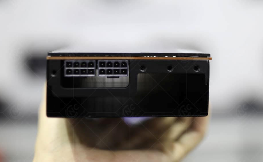 Těžební XFX Navi 21 je na světě