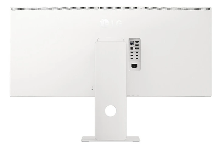 LG uvedlo 40" širokoúhlý monitor s 5K rozlišením a Thunderbolt 5