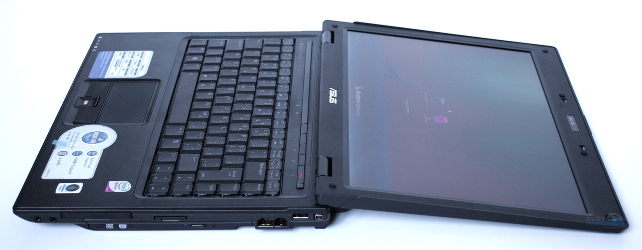 ASUS B80A: manažeři pozor