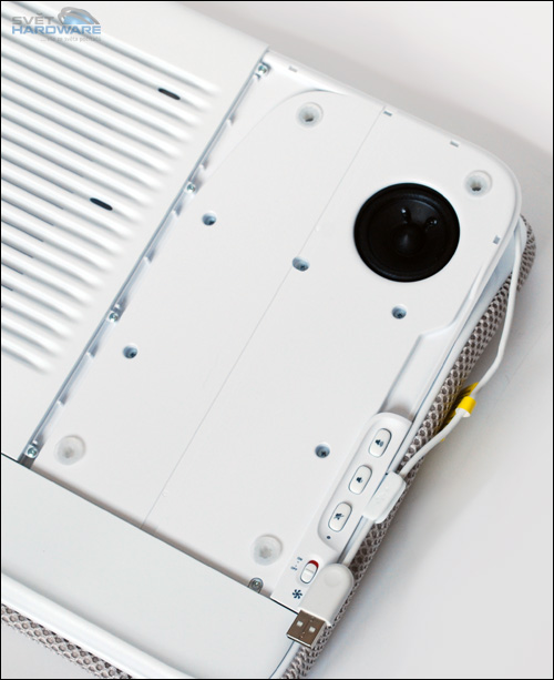 Logitech N700: pohodlně a se zvukem