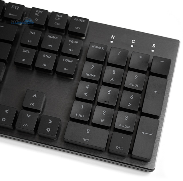 Cooler Master SK650: nízký profil, podsvícená mechanika