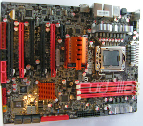 Řada X58 desek na IDF, MSI X58 Eclipse s rekordní propustností RAM