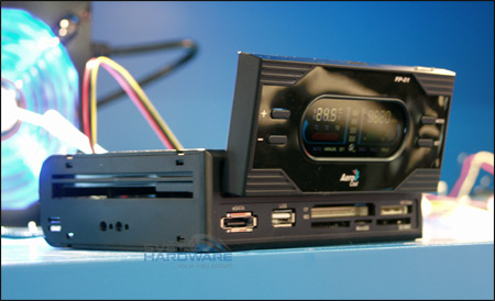 CeBIT 2007 skrze hledáček Světa hardware