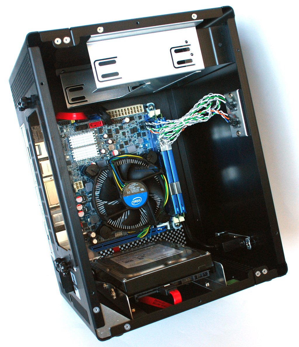 Mini-ITX + Sandy Bridge: malý ďábel