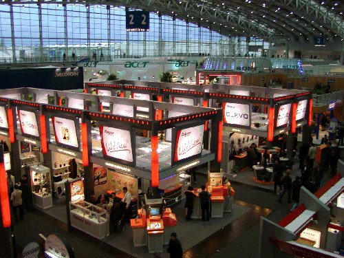 CeBIT 2002: Jako Invex i CeBIT zaznamenal pokles!!!