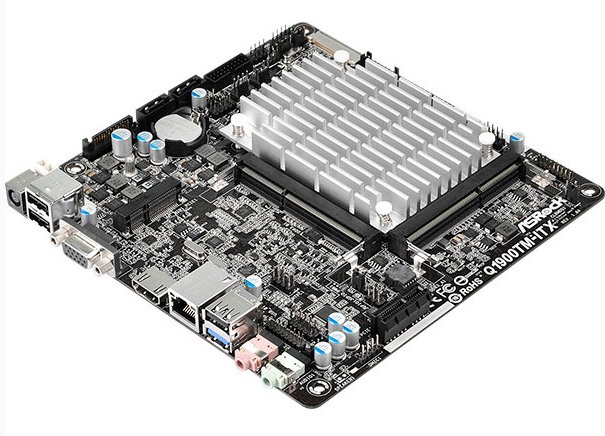 ASRock Q1900TM-ITX: nizounká a pasivně chlazená