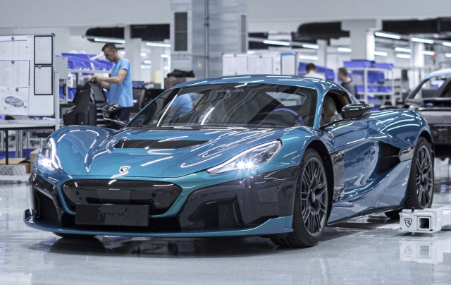Rimac Nevera sjel z linky: Tesla přišla o titul nejrychlejšího auta dříve, než ho získala 