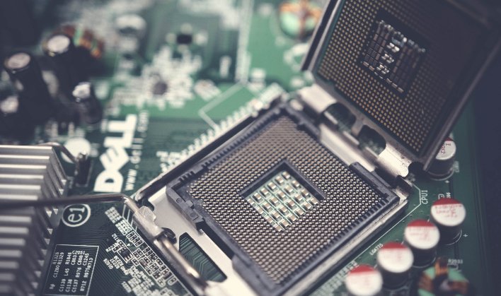 USA se blíží k vytvoření zákona pro podporu výroby čipů, vyhrazeno je 52 mld. USD