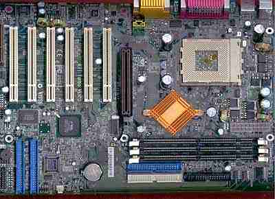 Jak si stojí čipset VIA KT133A