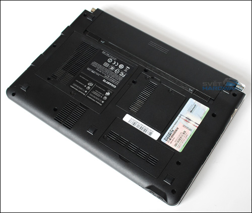 Gigabyte T1028X a M1022M: speciální netbooky