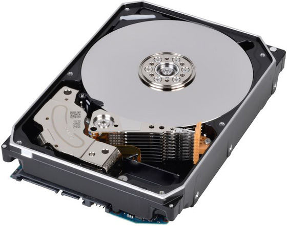 Podnikový HDD Toshiba MG08 má 16 TB a 9 ploten