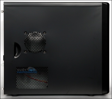 Gigabyte GZ-M3: skříň pro nenáročné