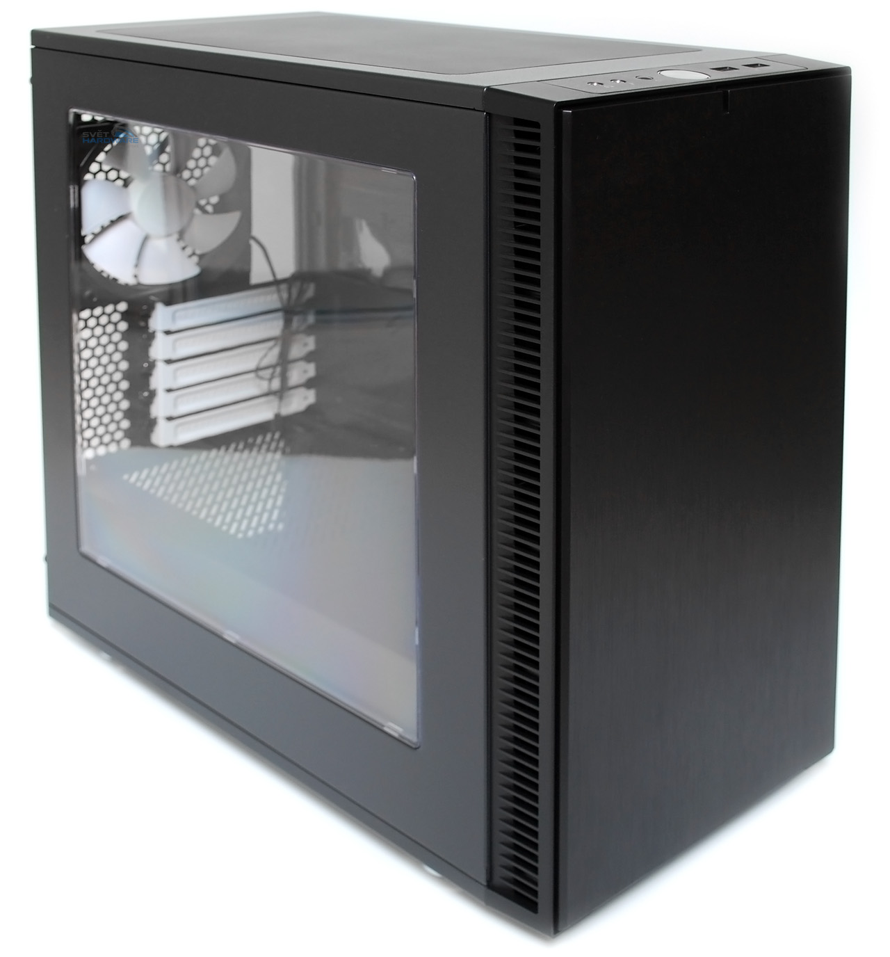 Fractal Design Define Mini C: pro menší sestavy s grácií