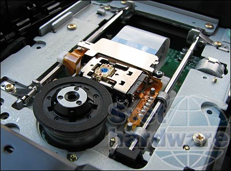 BenQ DW1640, maskovaná DVD-R DL vypalovačka