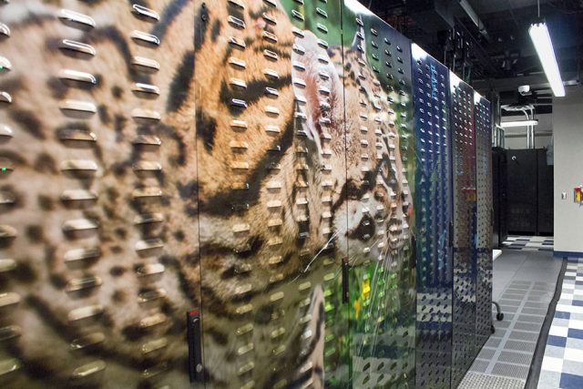 UniverseMachine na superpočítači simulovala vývoj 8 milionů vesmírů