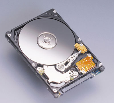 Fujitsu a 2,5“ disk pro notebooky s 3,0Gb/s SATA rozhraním