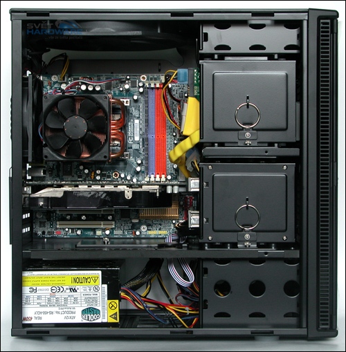 Antec Mini P180: malý silák