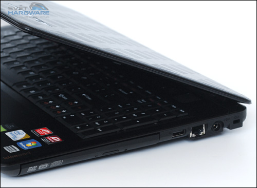Lenovo U550: tenký IdeaPad