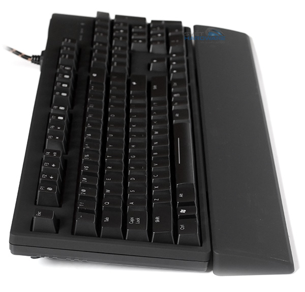 Func KB-460: kvalita nejen pro hráče